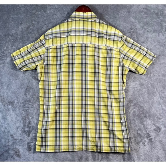 KUHL Shirt Mens Medium Green Plaid Light Eluxur Hiking Button Down Short Sleeve - Picture 2 of 12